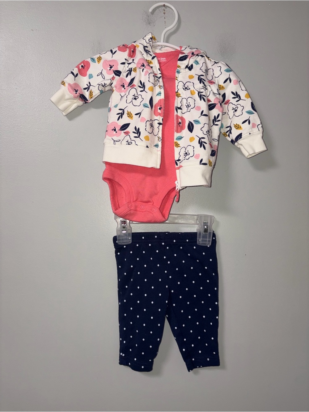 Simple Joys by Carters 3 Piece Cream Floral Coral Navy Polka Dot Set Girls 0-3M